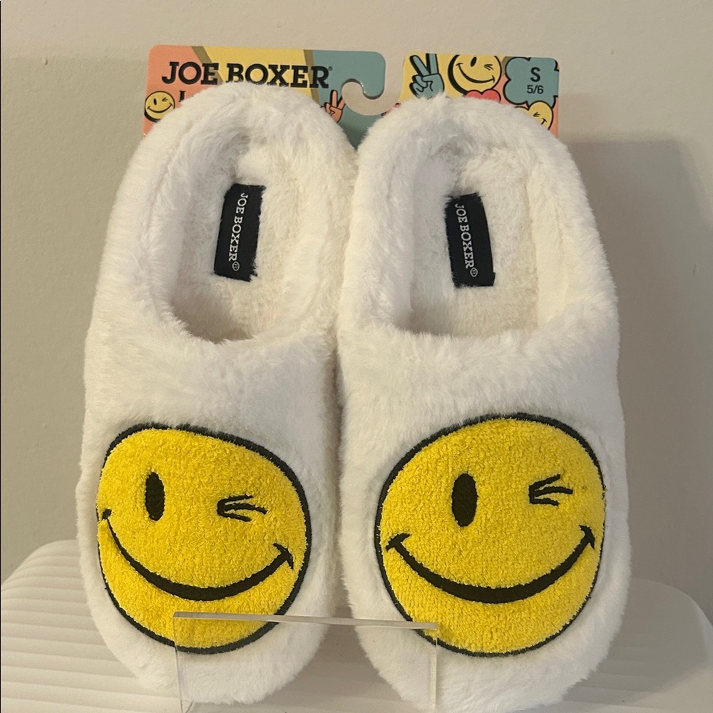 Joe Boxer Ladies Slippers with Yellow Smiley Face
